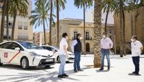 Nuevas ayudas al sector del taxi, 500 euros a cada una de las 284 licencias de la capital