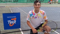 El almeriense Dar&iacute;o Ruiz, campe&oacute;n en individual y dobles del Tennis Europe U16 de Penina
