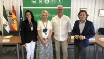 Una l&iacute;nea de autob&uacute;s conectar&aacute; Hu&eacute;rcal de Almer&iacute;a con la capital a partir de julio