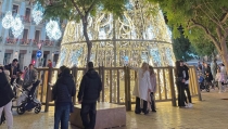 Los comercios de Almer&iacute;a Centro ofrecen descuentos para Almeripark