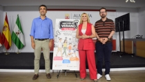 Las Noches de Verano en El Toyo llegan con cultura para toda la familia