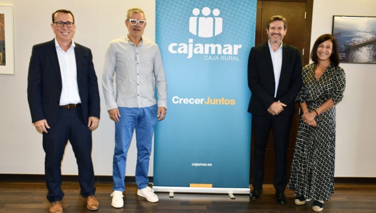 Almer&iacute;a Centro y Cajamar renuevan su colaboraci&oacute;n para impulsar el comercio del centro