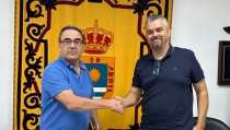 La Mojonera adjudica el contrato de sustituci&oacute;n del suelo del pabell&oacute;n de deportes