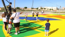 Santa Mar&iacute;a del &Aacute;guila estrena parque con juegos infantiles y zona biosaludable