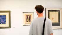 La Fundaci&oacute;n Unicaja organiza visitas guiadas a la exposici&oacute;n 'Gr&aacute;fika. De Picasso a Baldessari'