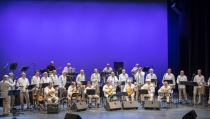 Grupo Almenara ofrece su concierto especial de Navidad en el Auditorio
