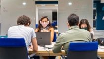 La provincia de Almería lidera la contratación indefinida en Andalucía