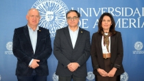 La UAL y la AECC firman un convenio para impulsar el voluntariado universitario