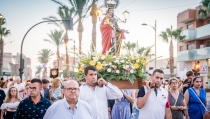 Las Marinas de Roquetas de Mar celebra sus fiestas de la Virgen del Mar
