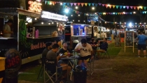 Gastronom&iacute;a, m&uacute;sica y teatro, en la segunda edici&oacute;n del Foodtruck Festival de V&iacute;car