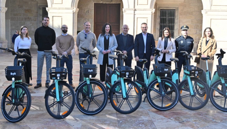 Almer&iacute;a estrena el servicio de alquiler de bicicleta el&eacute;ctrica compartida