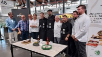 Gin&eacute;s Peregr&iacute;n gana el Campeonato Provincial ASHAL Tapas y representar&aacute; a Almer&iacute;a en Madrid Fusi&oacute;n 2025