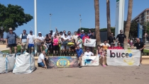 Adra lleva a cabo una limpieza de fondos marinos en la playa de San Nicol&aacute;s