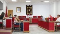 Adra aprueba la creaci&oacute;n de una bolsa de empleo de trabajador social