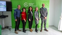 El deporte almeriense se suma a la campa&ntilde;a contra el c&aacute;ncer 'Brazaletes de esperanza'