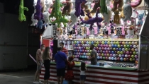 El Recinto Ferial vive hoy y el martes ocho horas libres de ruido y luces fijas
