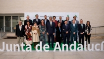 Las Banderas de Andaluc&iacute;a reconocen el trabajo por el desarrollo de Almer&iacute;a