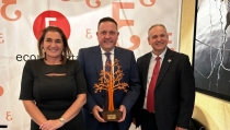 Miguel &Aacute;ngel Gonz&aacute;lez recibe el Premio Economista del A&ntilde;o del Colegio de Economistas